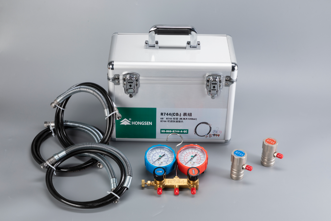 r744-3.png Hongsen - HS-B60-R744-A-QC - R744 (CO2) için analog manifold seti - Görsel 1